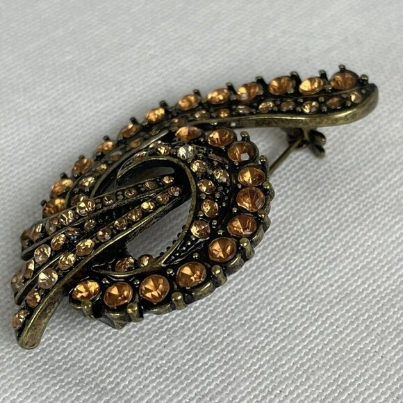Vintage Gold Tone Swirl Brooch Amber Rhinestones Statement - Picture 3 of 7